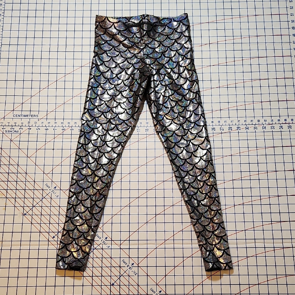 Blackmilk Silver Mermaid Leggings M